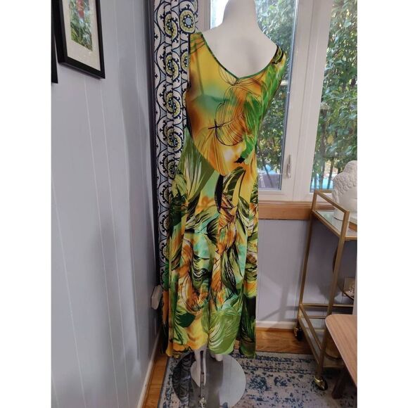 Signature by Robbie Bee Beaded Lined Sheer Tropical Tea Dress - Picture 3 of 7